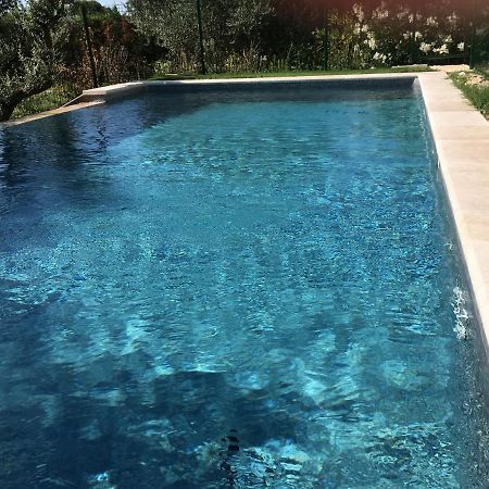 Chez Nous Otel Mérindol Dış mekan fotoğraf