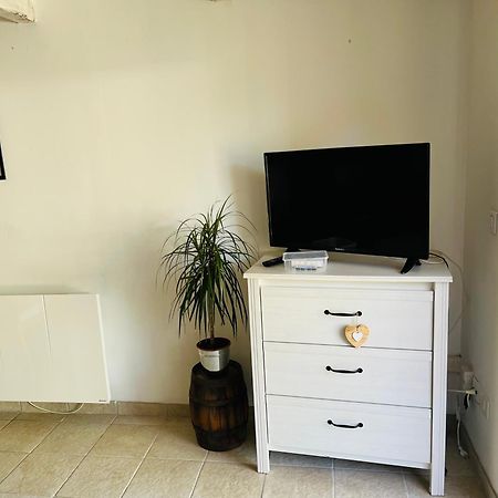 Chez Nous Otel Mérindol Dış mekan fotoğraf