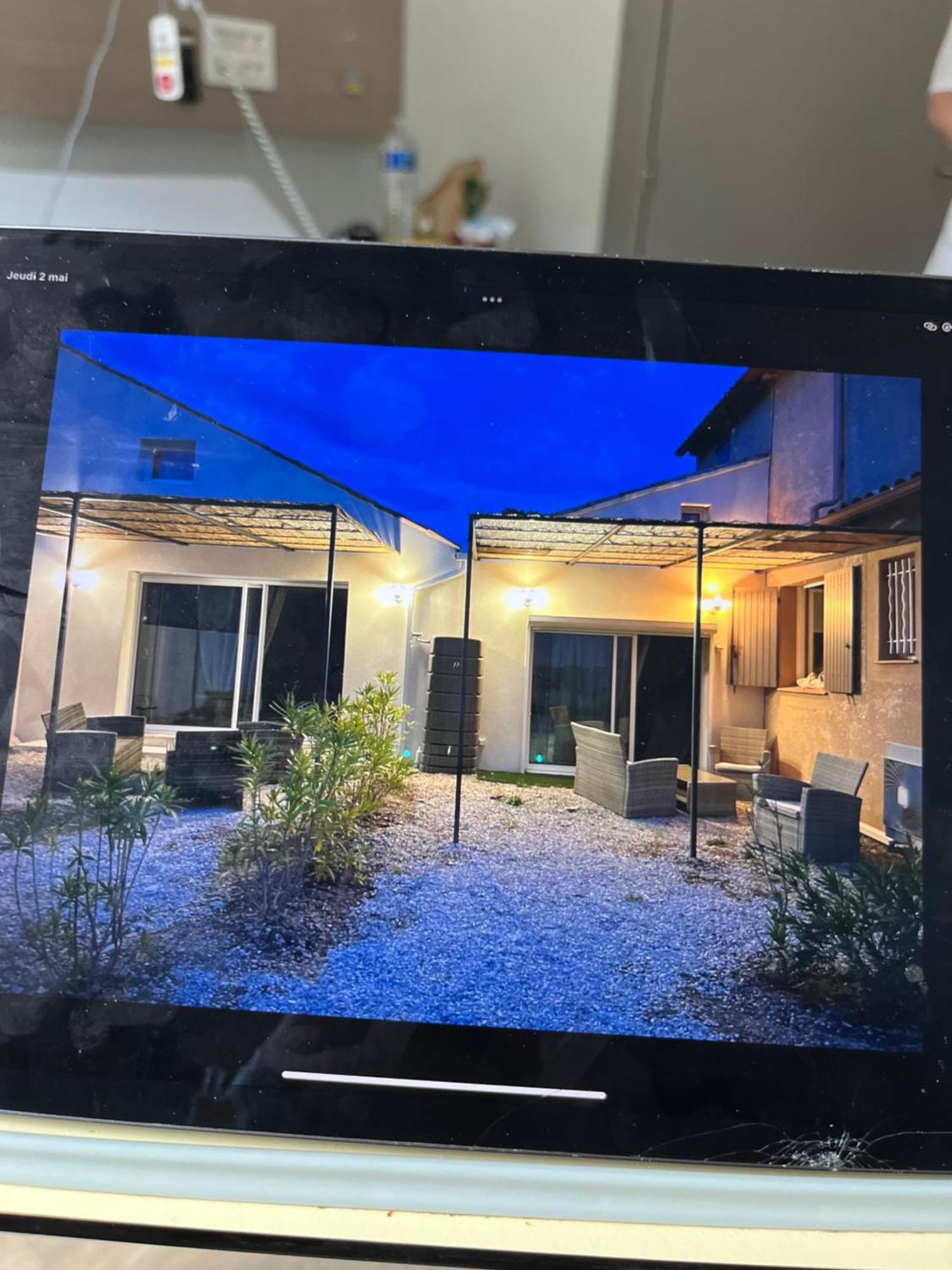 Chez Nous Otel Mérindol Dış mekan fotoğraf